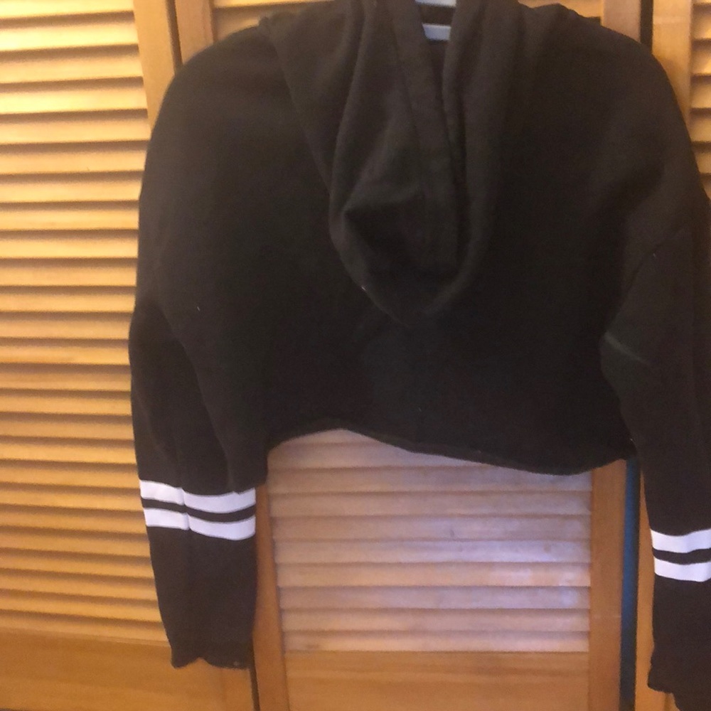 Sweatshirt - Picture 2 of 3